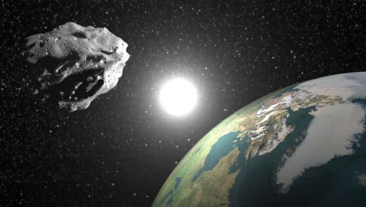 Un asteroid PERICULOS va trece pe lângă Pământ. Ce s-ar putea întâmpla dacă se prăbuşeşte