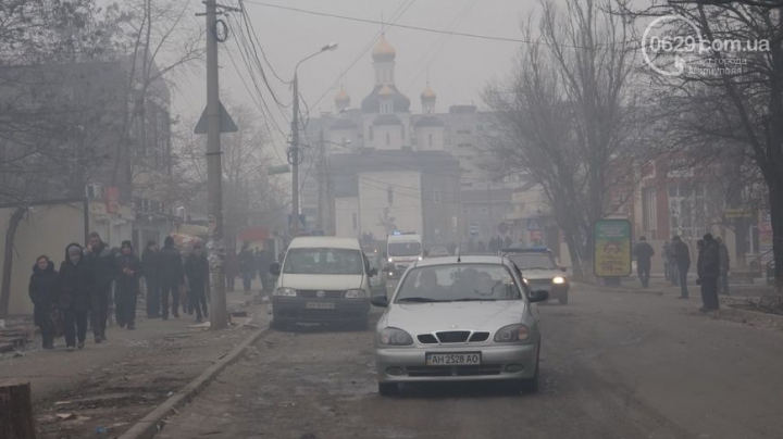 FOTOREPORT: Atacul din Mariupol le-a schimbat definitiv viaţa unor ucraineni