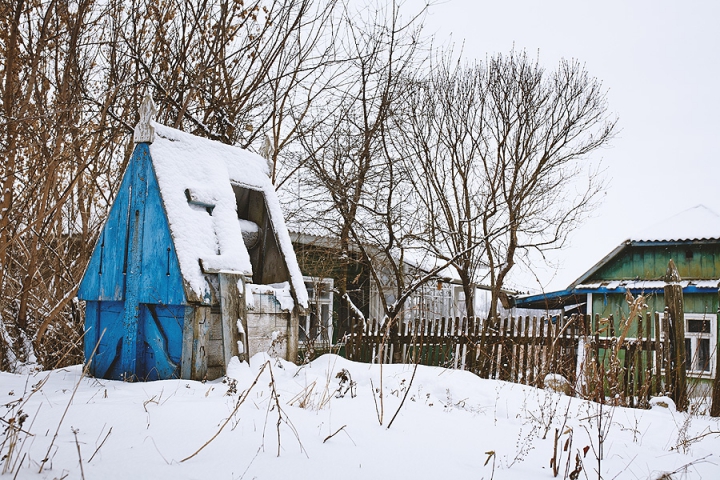 SAT FANTOMĂ în nordul Moldovei. Fotografii apocaliptice din localitatea fără niciun suflet de om