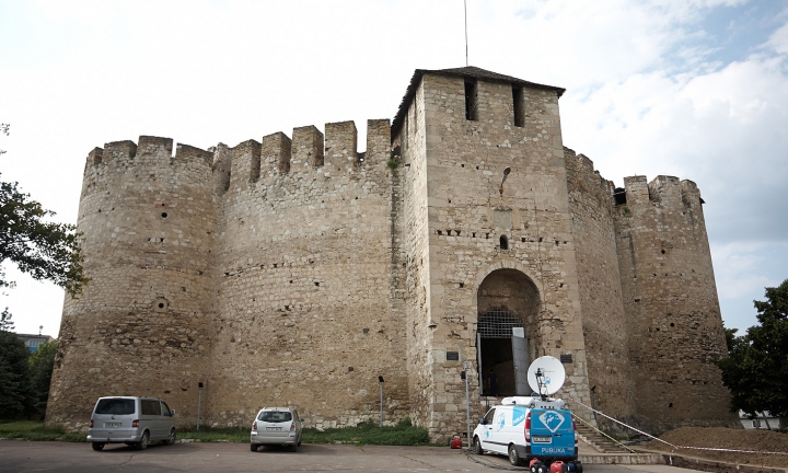 Cetatea Soroca, în mijloc de iarnă. FOTOGRAFII IMPRESIONANTE cu grandiosul monument