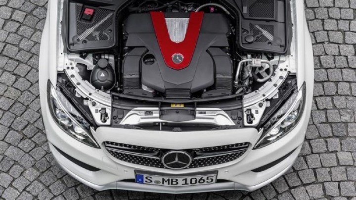 Mercedes-Benz anunţă o nouă linie de modele sport în seria C-class (FOTO)