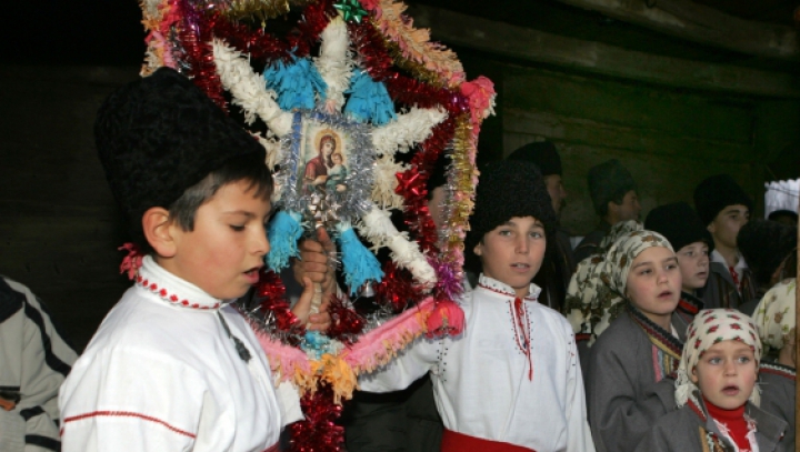 Creştinii ortodocşi îl sărbătoresc pe Sfântul Vasile. Ce spune tradiţia şi obiceiurile populare