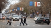 Traversează strada cu frică! Părerile oamenilor despre securizarea trecerilor de pietoni (VIDEO)