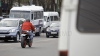 PERICOL şi NEPĂSARE! Cum îşi permite să conducă un şofer pe o stradă din Chişinău (VIDEO)