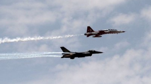 Patru piloți morți în Turcia, în urma unei ciocniri în zbor între două avioane militare 