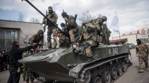 Armistiţiu formal în Ucraina. Insurgenţiii îşi concentrează forţele în regiunea orașului Mariupol