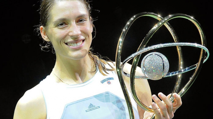 Andrea Petkovic a făcut spectacol în cadrul unui turneu amical