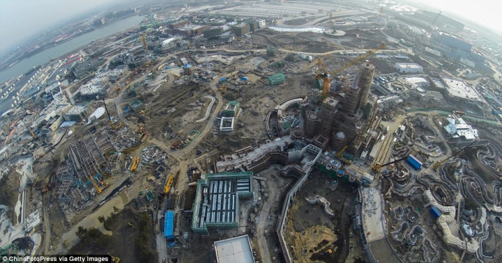 Vor să dea lovitura! Chinezii pregătesc o mega construcţie arhicunoscută (FOTO)