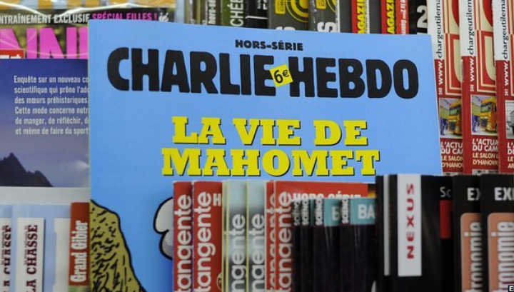 "Viața merge mai departe!" Al doilea număr "Charlie Hebdo" se vinde în chioşcuri