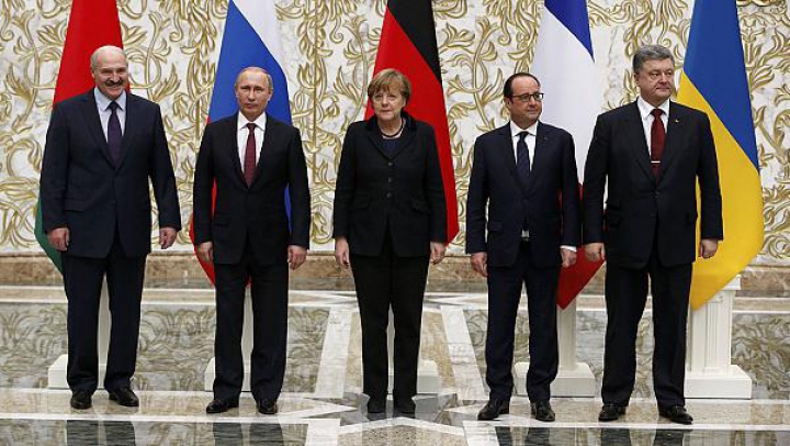 Negocierile de la Minsk s-au încheiat. Poroşenko, Putin, Merkel şi Hollande au ajuns la un acord