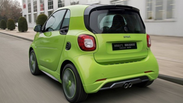 Au apărut primele poze cu noul Smart ForTwo modificat de Brabus