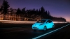PREMIERĂ! Maşina fosforescentă care circulă pe o şosea ce străluceşte în întuneric (VIDEO)