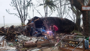 Ciclon devastator în Republica Vanuatu. Circa 100.000 de oameni nu au scăpat de intemperie