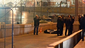 IMAGINI VIDEO cu presupuşii asasini ai lui Nemţov, în timp ce fug de la locul crimei 