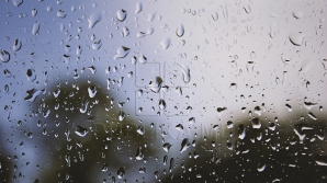 Vreme instabilă în ţară. AFLĂ prognoza meteorologilor şi îmbracă-te corespunzător