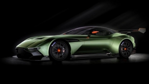 Aston Martin nu va renunța la motorul V12 și la cutia de viteze manuală