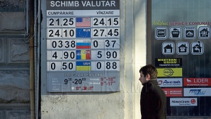 Depreciere uşoară a leului moldovenesc la început de săptămână