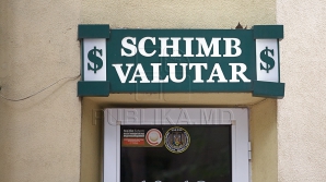 JAF de proporţii la o casă de schimb valutar din Ungheni. Cât s-a furat (FOTO)