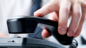 TRAFIC în scădere: Motivul pentru care tot mai puțini moldoveni utilizează telefonul fix