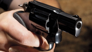 Primarul satului Pecişte, raionul Rezina, ÎMPUŞCAT. Edilul se află în stare GRAVĂ la spital