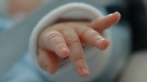 Caz CUTREMURĂTOR la Comrat! O mamă și-a strangulat bebelușul 