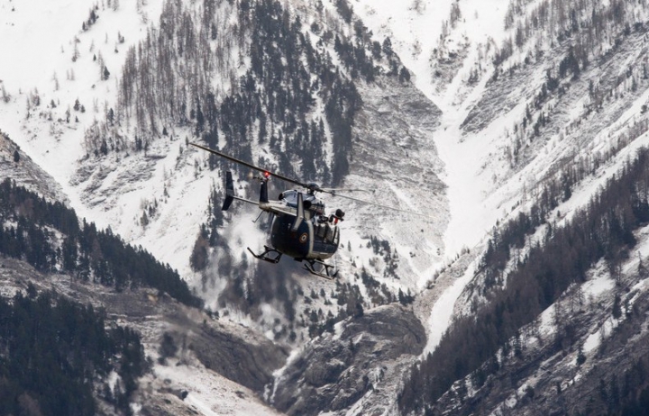 Lacrimi şi durere! Catastrofa aviatică care a zguduit lumea (FOTOREPORT)