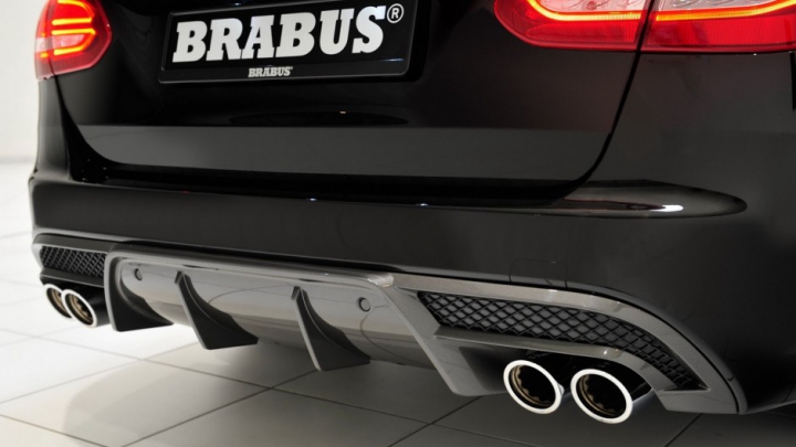 Mercedes-Benz C-Class Break a primit un aspect mai agresiv de la Brabus (FOTO)