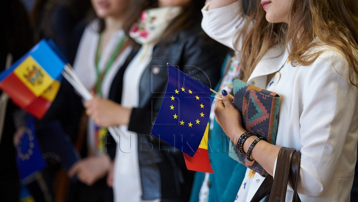 Veste extraordinară pentru studenţi şi profesori! Programul Erasmus+ este mai accesibil în Moldova