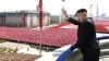 Sărbătoare pe timp de foame! Nord-coreenii celebrează nașterea fondatorului statului, Kim II-sung