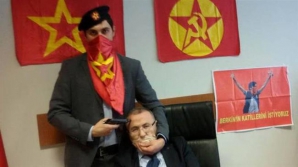 Procurorul luat ostatic într-un tribunal din Istanbul A MURIT