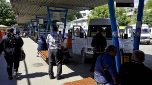 Şi-a pierdut cunoştinţa în microbuz. S-a întâmplat cu un puşti de trei ani