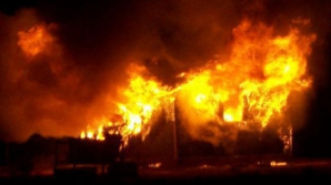 Ambasada Marii Britanii, INCENDIATĂ. Flăcările au cuprins întreaga clădire 