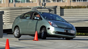 Viitorul e tot mai aproape, în Japonia. Locuitorii unui oraş nu mai au nevoie de şcoli auto (VIDEO)