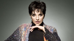 ABUZ DE DROGURI! O cântăreaţă a fost externată dintr-o clinică de dezintoxicare 