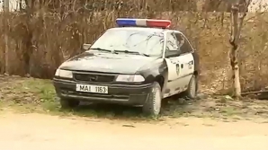 SANCȚIUNI pentru polițiștii care au abandonat mașina de serviciu pe o stradă din Capitală