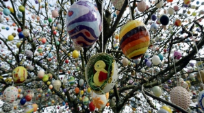 O familie din Germania şi-a creat un pom de Paşte (VIDEO)  