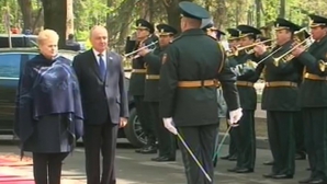 Președintele Lituaniei, întâmpinat cu onoruri militare la Reşedinţa de Stat (VIDEO)