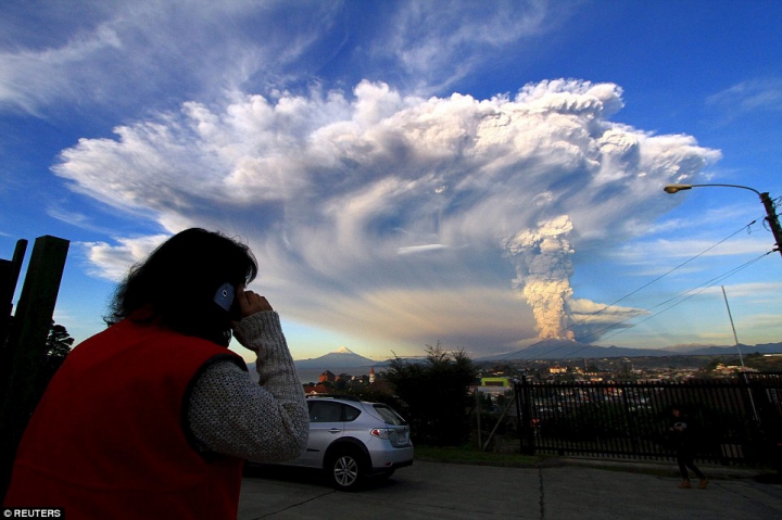 "Armageddon-ul" din Chile a motivat mii de oameni să posteze pe Internet imagini SPECTACULOASE