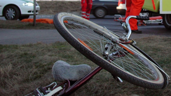 SENTINȚĂ pentru șoferul care a lovit mortal un biciclist, participant la "Velohora" din 2011