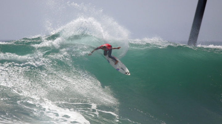 Courtney Conlogue a câştigat a treia etapă din Campionatul Mondial de Surf