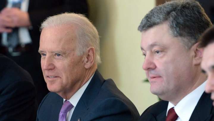 Petro Poroşenko la întrevedere cu Joe Biden. SUA a decis acordarea unui ajutor financiar Ucrainei