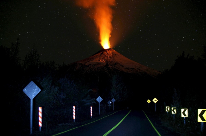 "Armageddon-ul" din Chile a motivat mii de oameni să posteze pe Internet imagini SPECTACULOASE