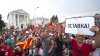 Tensiuni în capitala Macedoniei: O gloată de oameni cer demisia Guvernului