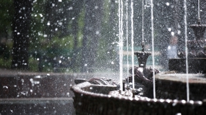 Meteorologii anunţă ploi slabe, însă soarele va alunga repede norii cu apă