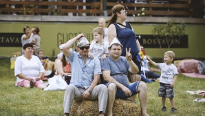 Petrecem de 1 MAI! Festivaluri și distracții organizate pentru toate vârstele