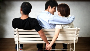 Infidelitatea în CUPLU. Cum explică specialiştii fenomenul 