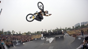 Acrobaţii de senzaţie la concursul FISE World Series BMX din Franţa (VIDEO)