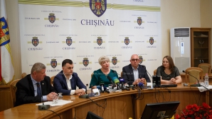 Mobilizare pentru o nouă încercare. La Primărie ar putea avea loc ședința Consiliului Municipal