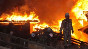 Incendiu devastator într-un azil. Zeci de bătrâni au murit în chinuri groaznice