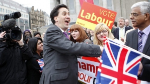 Alegeri parlamentare în Marea Britanie: Electoratul s-a împărţit în două tabere